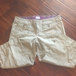 American Eagle capris!!